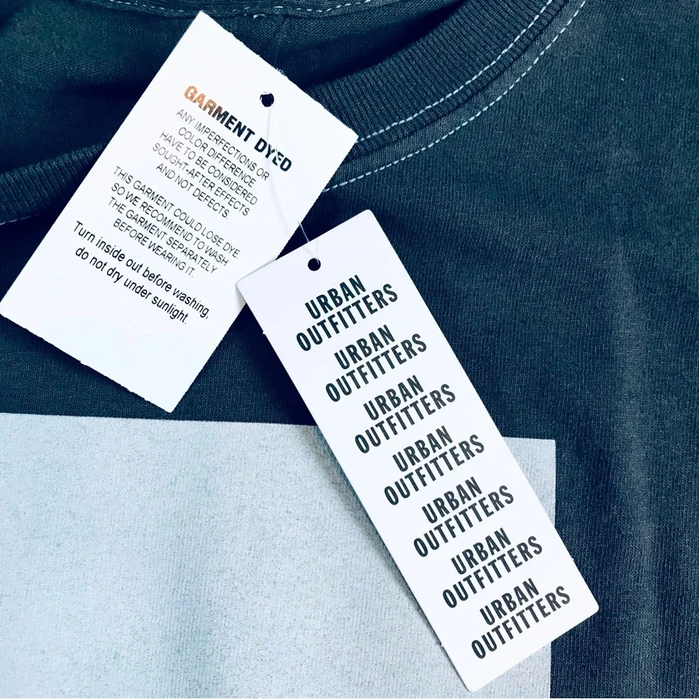 Mac Miller American Rapper Urban Outfitters Portrait Tee Dyed Garment NWT - Picture 4 of 4